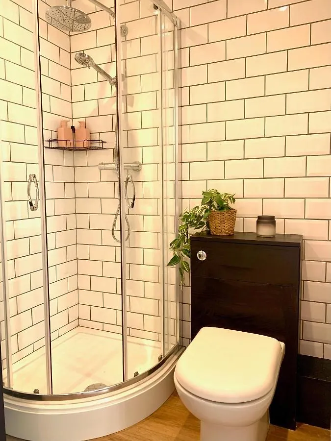 Bright Modern Flat In Central Twickenham Lejlighed 0*,  Storbritannien