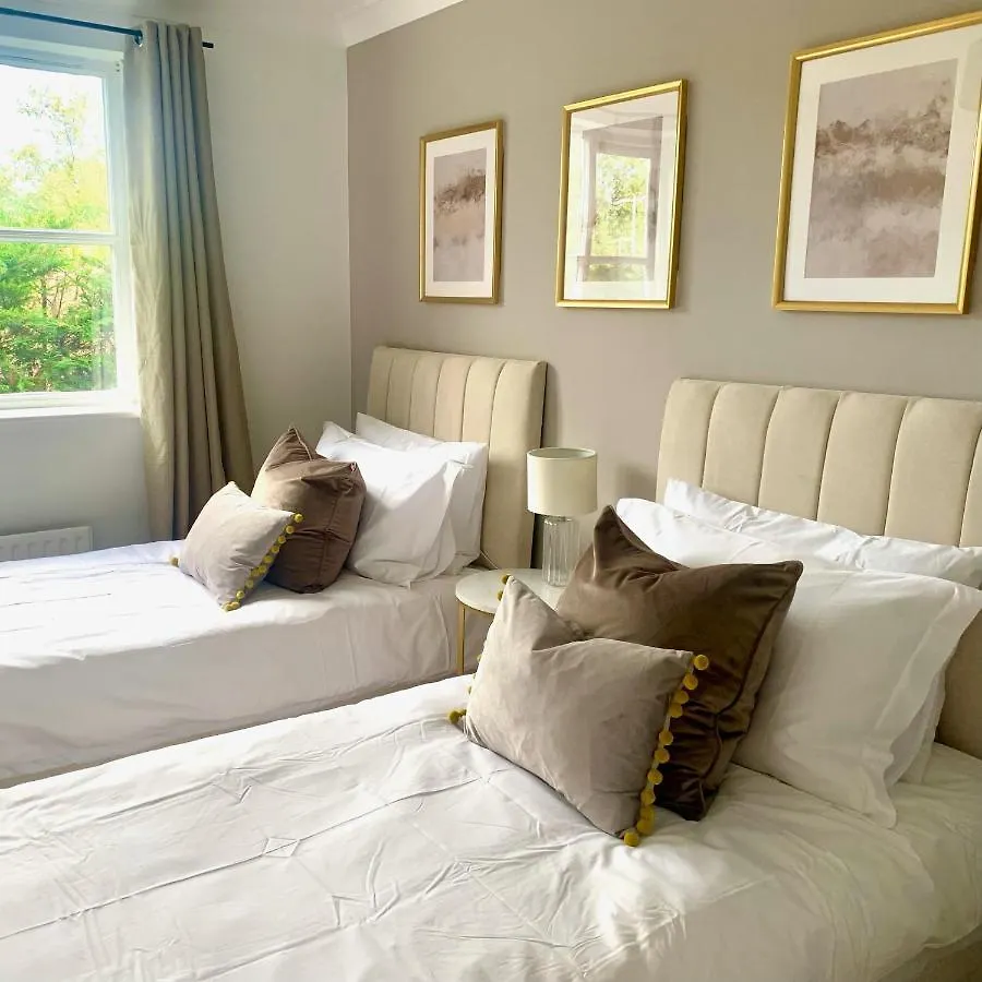 Bright Modern Flat In Central Twickenham Lejlighed